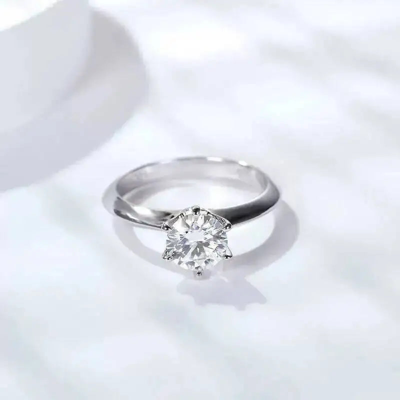 Moissanite Ring Diamond Solitaire Ring for Women Volutto