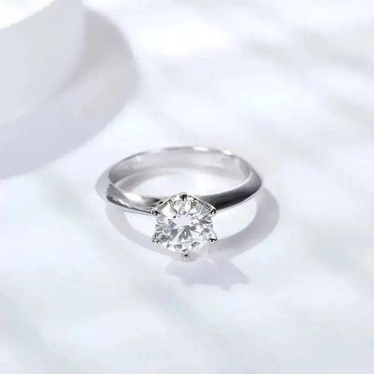 Moissanite Ring Diamond Solitaire Ring for Women Volutto