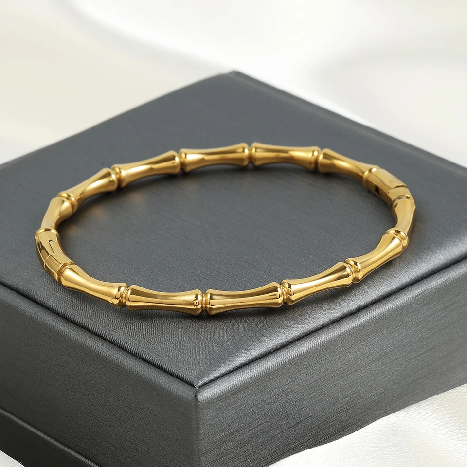 Stainless Steel for Women Smooth Volutto