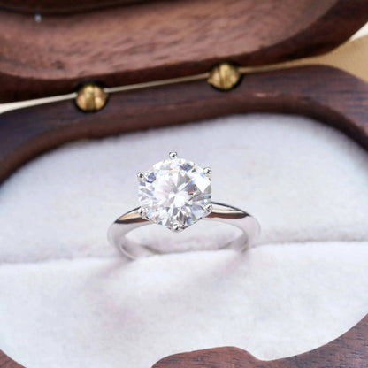 Moissanite Ring Diamond Solitaire Ring for Women Volutto